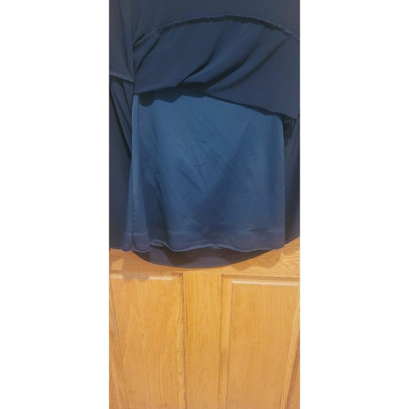 Asymmetrical Blouse with Built-In Tummy Control Lining - Picture 4 of 7